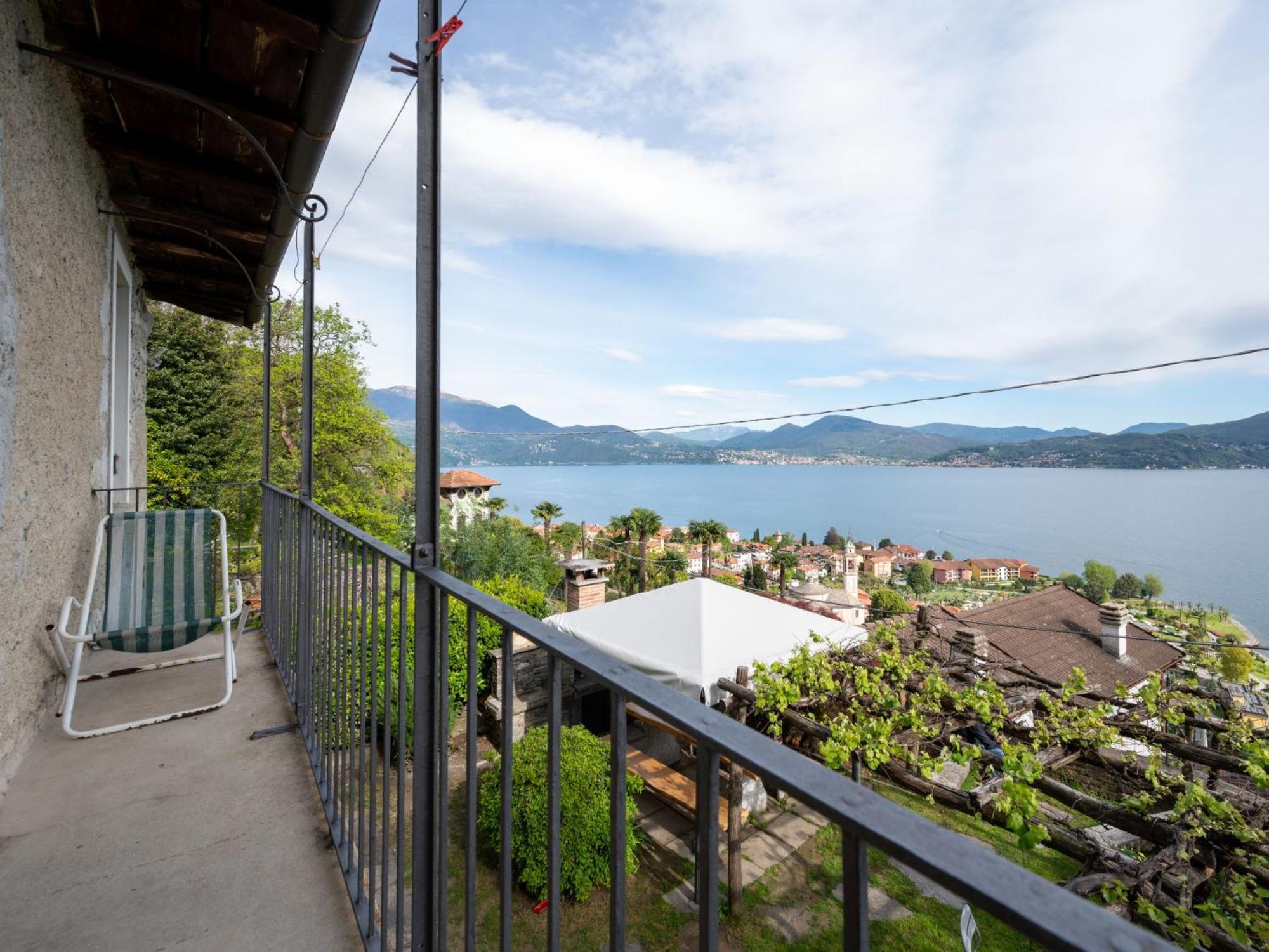Holiday Home Meri By Interhome Cannero Riviera Eksteriør bilde